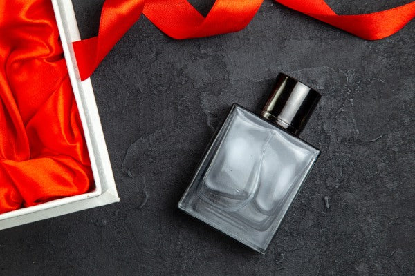 Choosing the Perfect Perfume Gift for Men